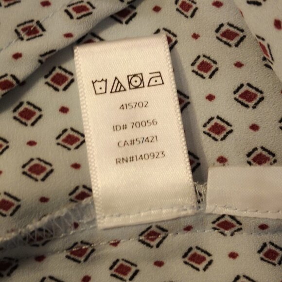 Anne Taylor Loft Ladies Long Sleeve Tab Collar Blouse - Picture 5 of 8